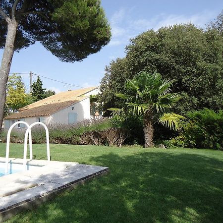 La Tangana Bed & Breakfast Rognes Exterior photo