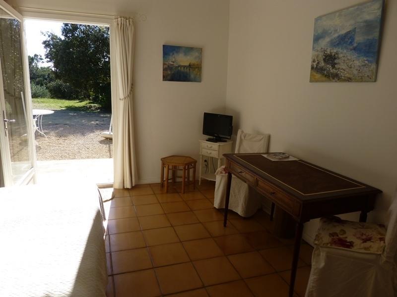 La Tangana Bed & Breakfast Rognes Room photo