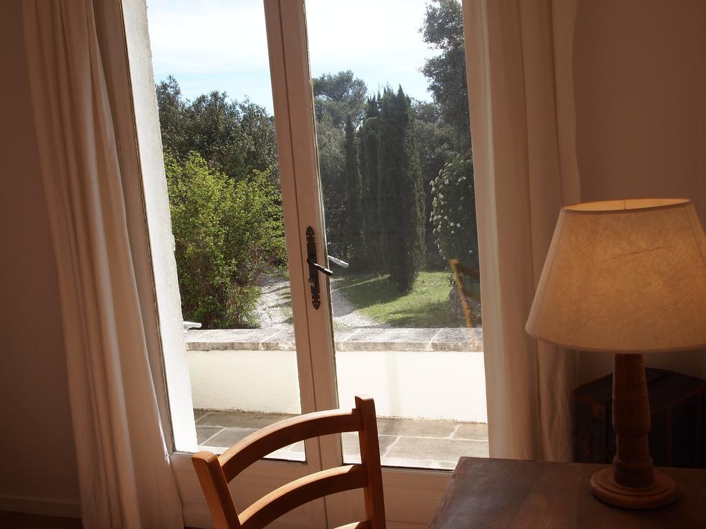 La Tangana Bed & Breakfast Rognes Exterior photo